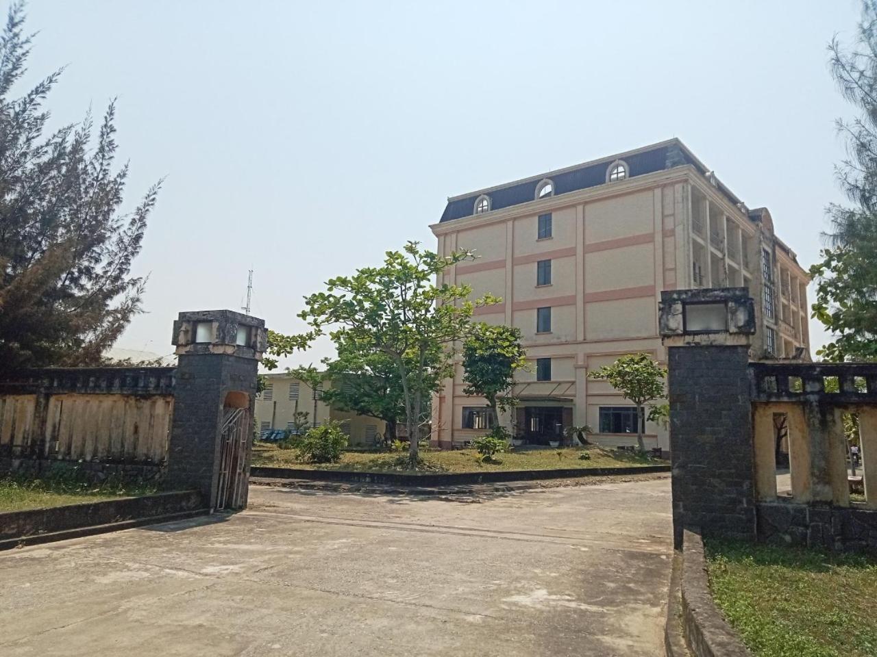 Cua Dai Beach Hotel View Beach & River An Luong Exterior photo